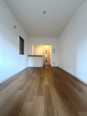 クレアトール赤坂 リビング