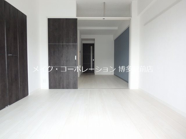 ベッドルーム エルグランド博多 ベッドルーム