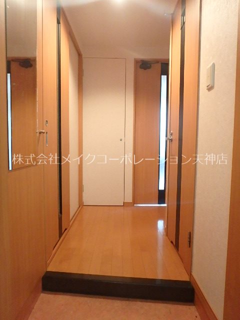 玄関 赤坂シャトー松風 玄関