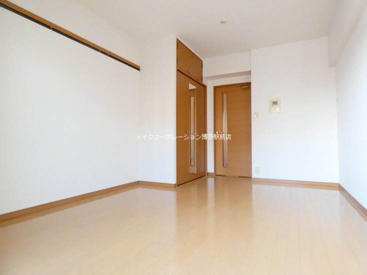 ピュアドームグランテージ博多 リビング