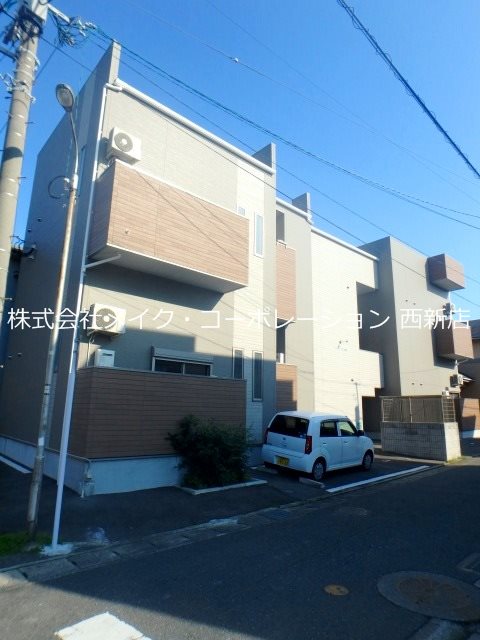 スマイルフラワー野芥 外観