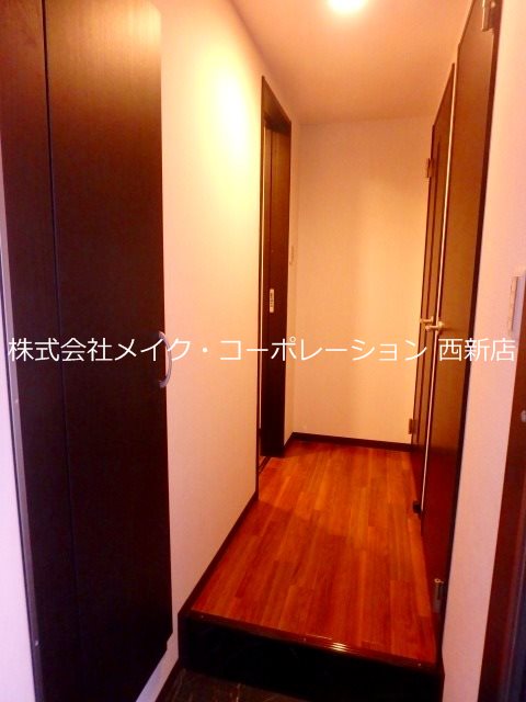 スマイルフラワー野芥 玄関