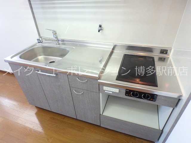 ロイヤル天神東  キッチン