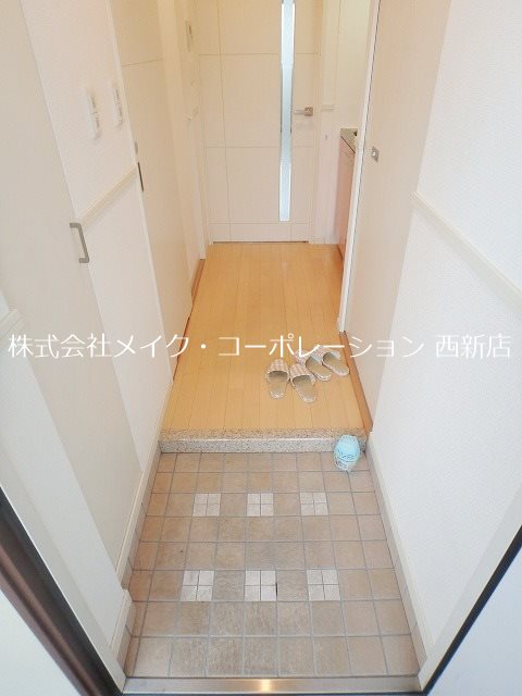 F・PARC西新 玄関