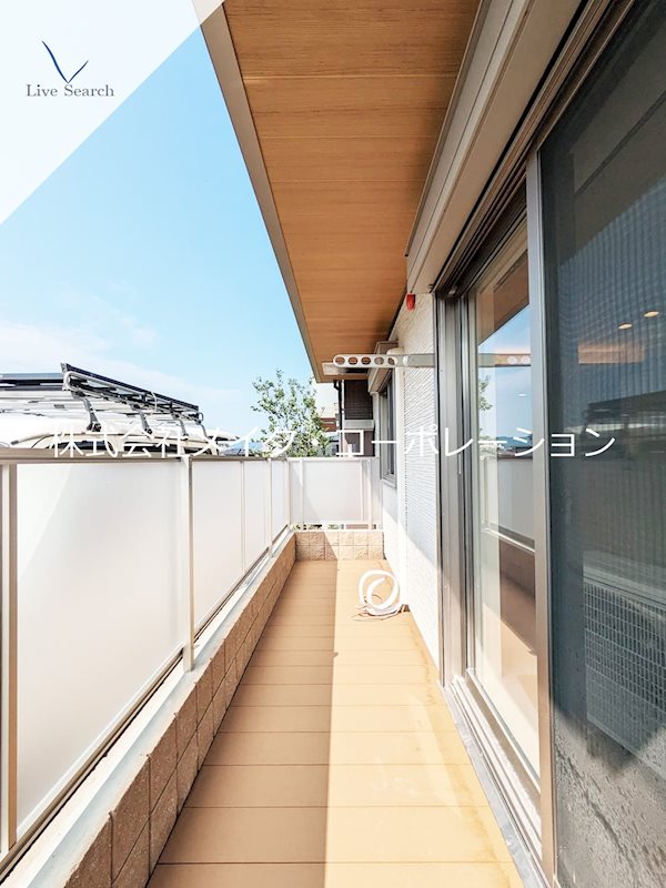 シャーメゾンステージ松山  ベランダ