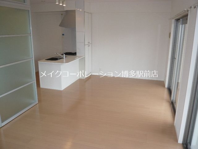 サンロージュ薬院駅前 リビング