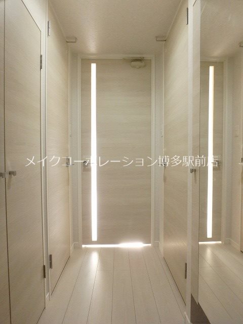 ネストピア天神東Ⅲ 玄関