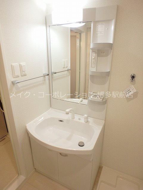 洗面所 ラフレシーサ博多駅南Ⅵ その他2