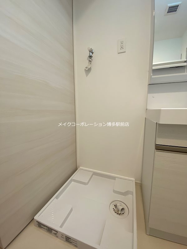 Hakata Station South その他6