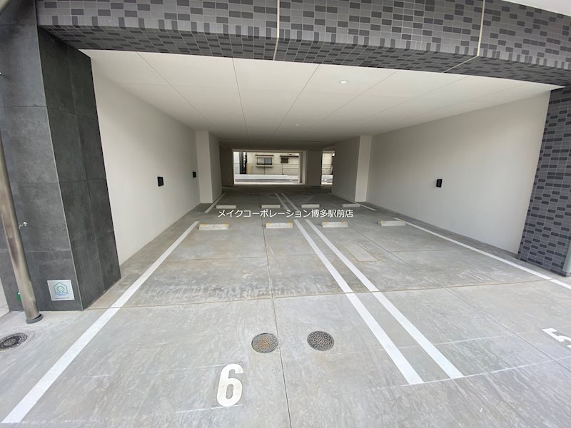 Hakata Station South その他8