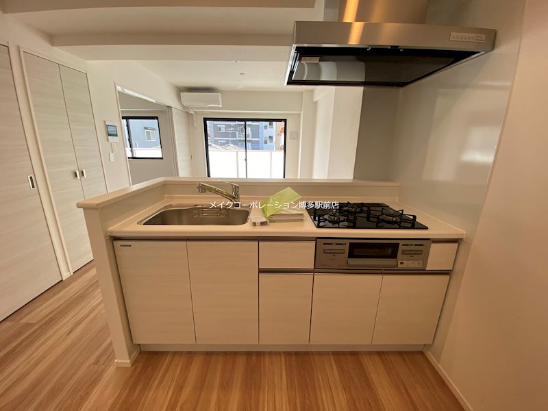 Hakata Station South キッチン