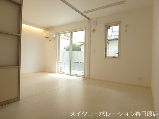 第3アヴェニュー ベッドルーム