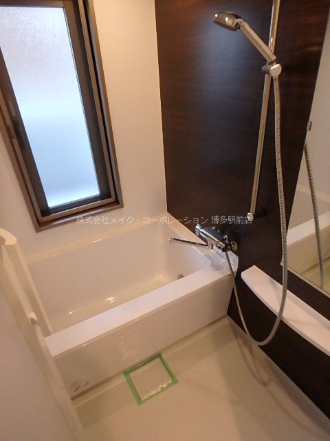 エンクレストNEO博多駅南 風呂画像