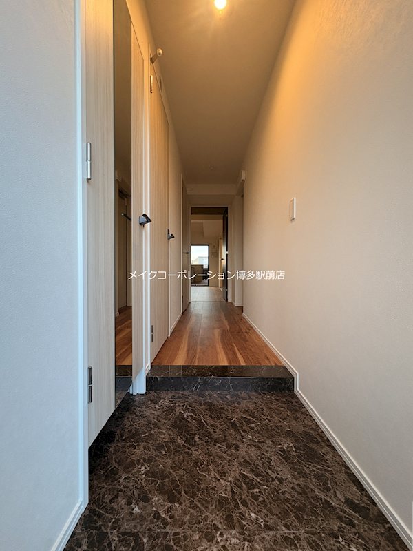 リバーランドマーリエ  玄関