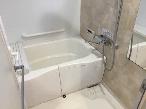 Le日赤前 風呂画像