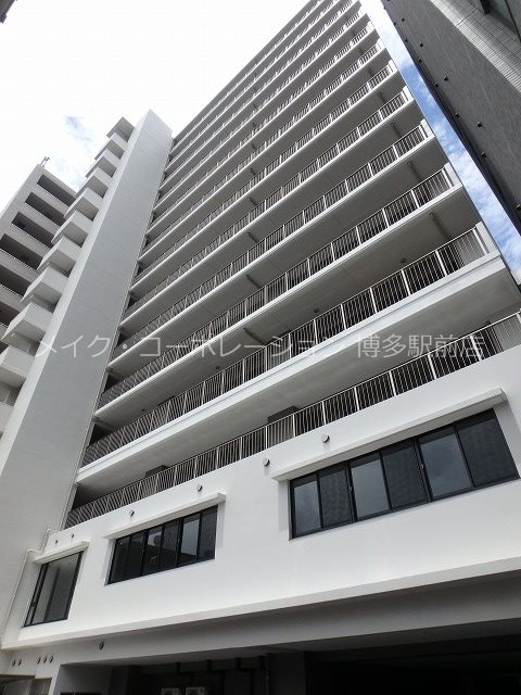 トラストレジデンス博多駅南 外観