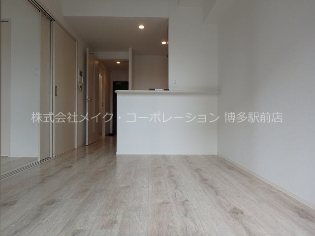 トラストレジデンス博多駅南 リビング