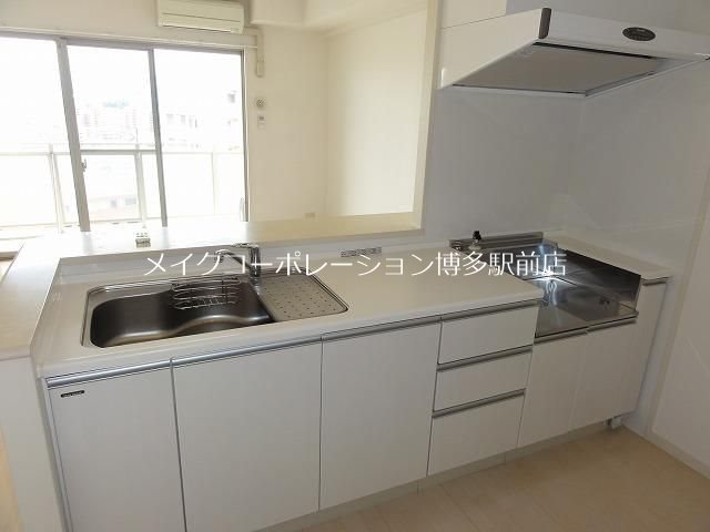 レキシントンスクエア白金 キッチン