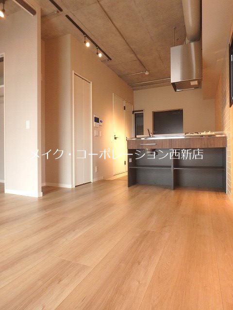 リビング デュオフラッツ西新WEST~ネット無料~ リビング