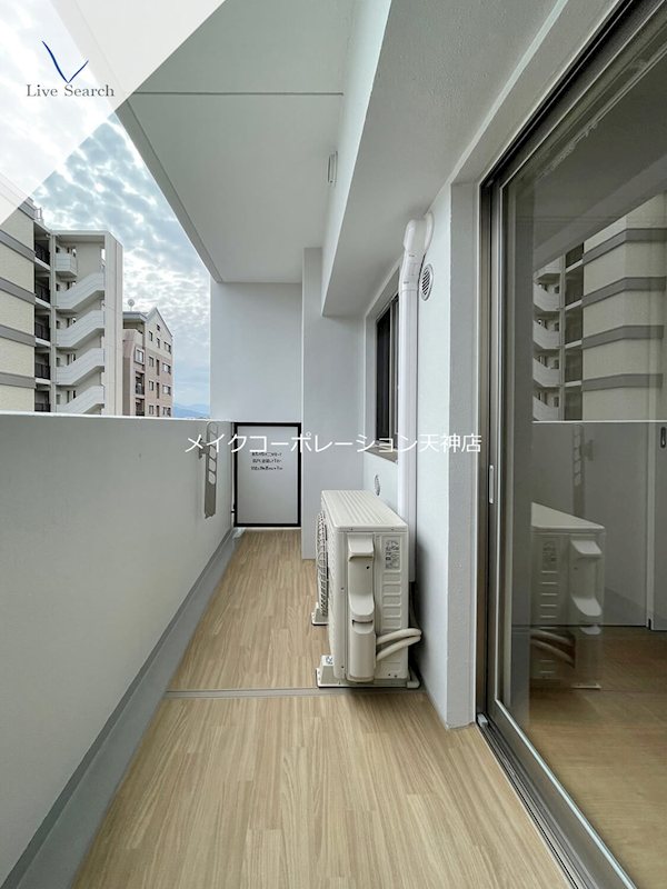 クロス天神南 ベランダ