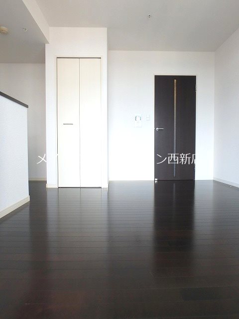 ラクレイス西新レジデンシャルタワー その他6