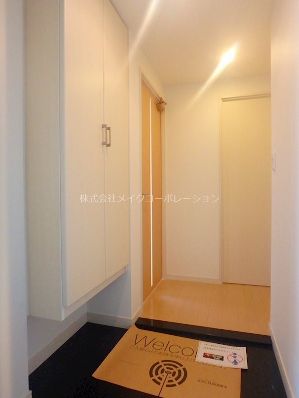 ラクレイス西新レジデンシャルタワー 玄関