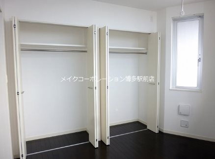 ラクレイス西新レジデンシャルタワー ベッドルーム