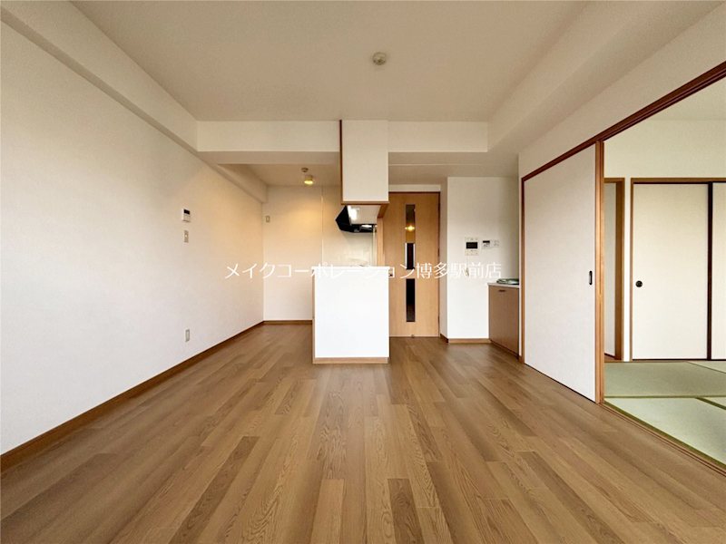 アミティエ博多駅南 リビング