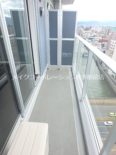 ベランダ ラクレイス西新レジデンシャルタワー ベランダ