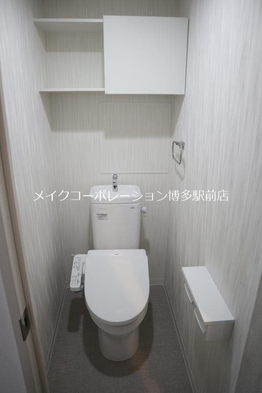 ドゥバーグ渡辺通   その他2