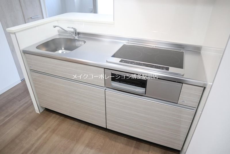 ドゥバーグ渡辺通   キッチン