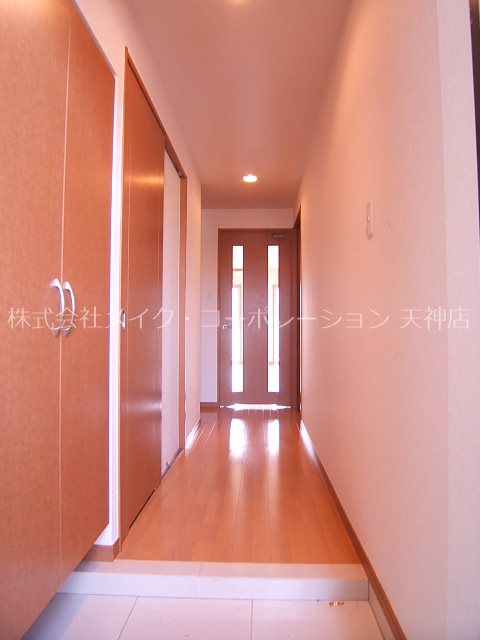 ヘスティア大濠 玄関