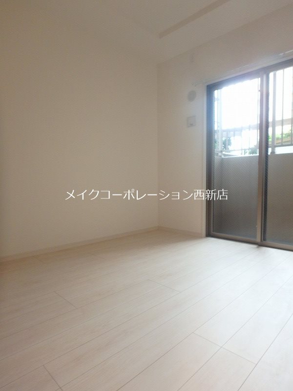 弥生なつめビル ベッドルーム