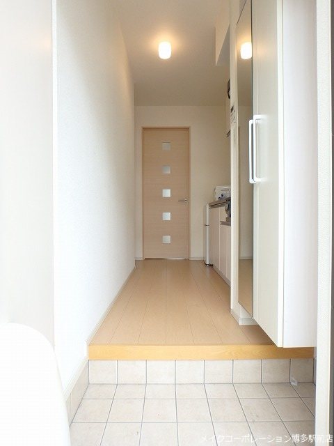 パークコート空港西Ａ 玄関