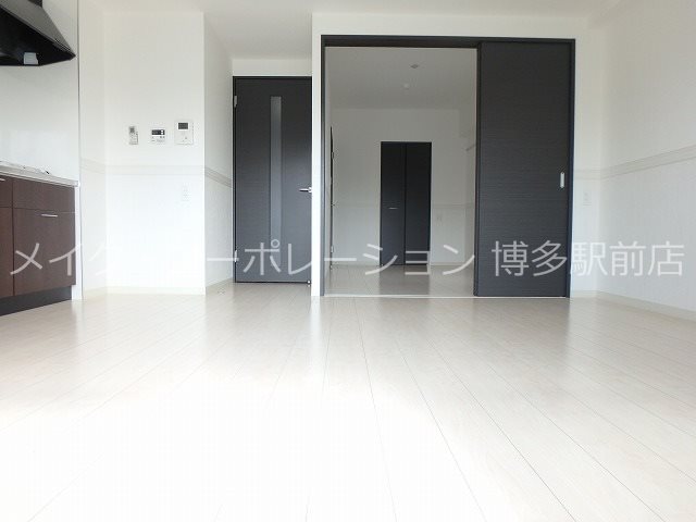 テイルガーデン博多 リビング