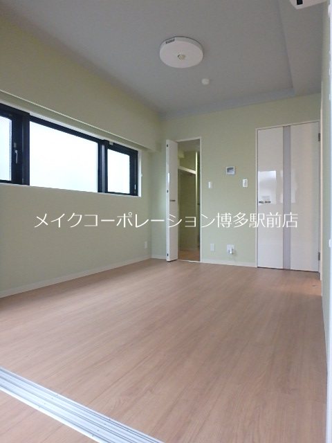 リビング ヴァンドメール唐人 リビング