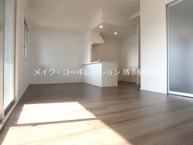 エンクレスト博多EAST PARK リビング