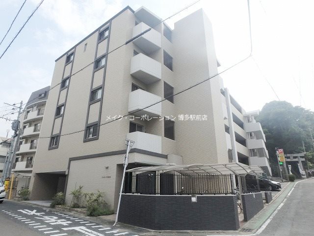 アントレ平尾参道 外観