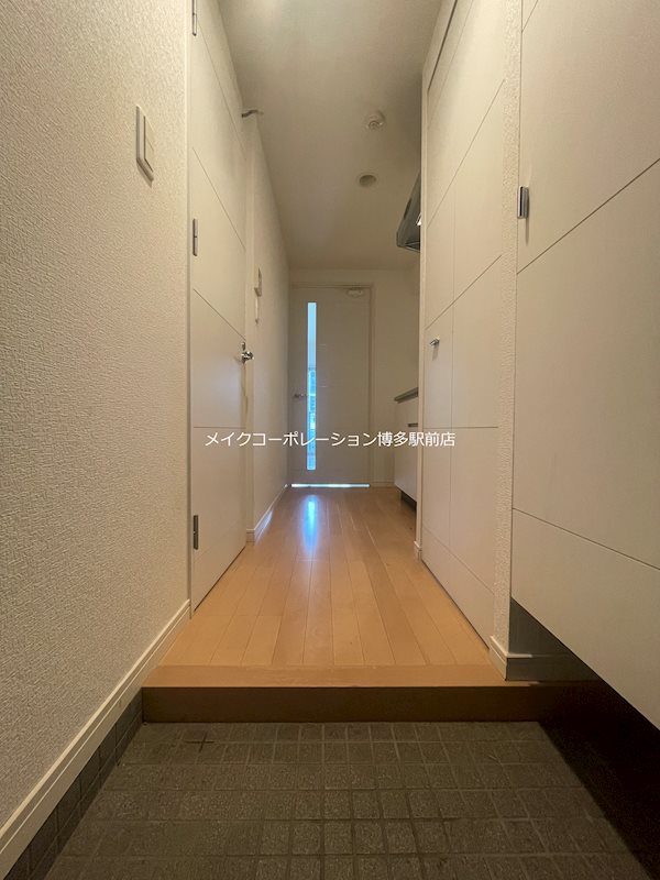 プレスタイル博多NORTH 玄関