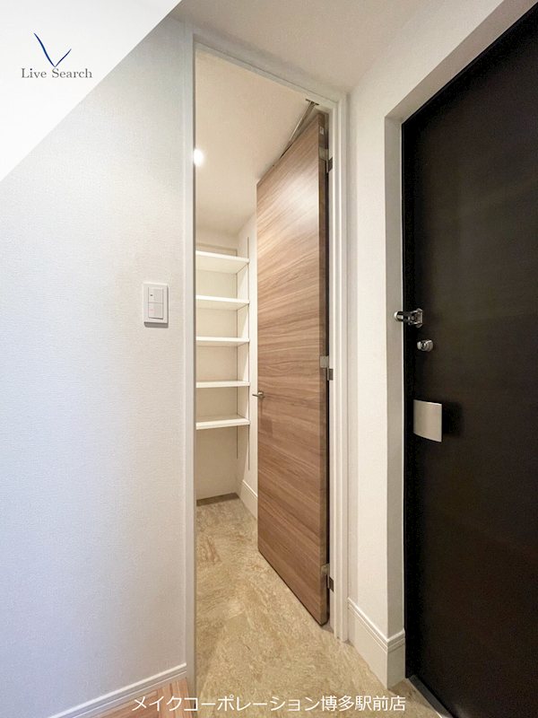 玄関 RJRプレシア博多 玄関