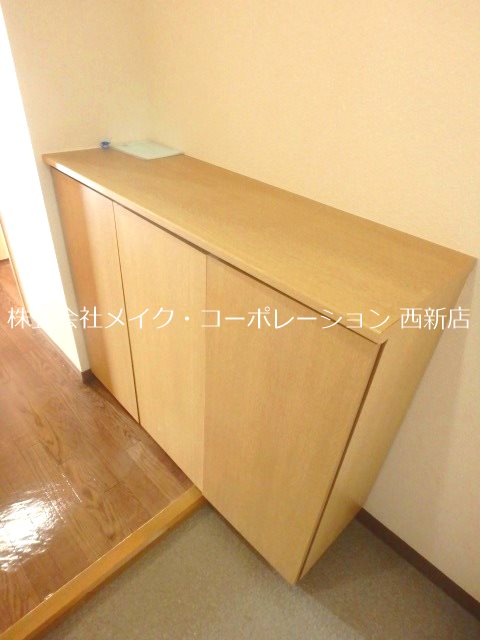 玄関 プライムメゾン百道浜 その他8