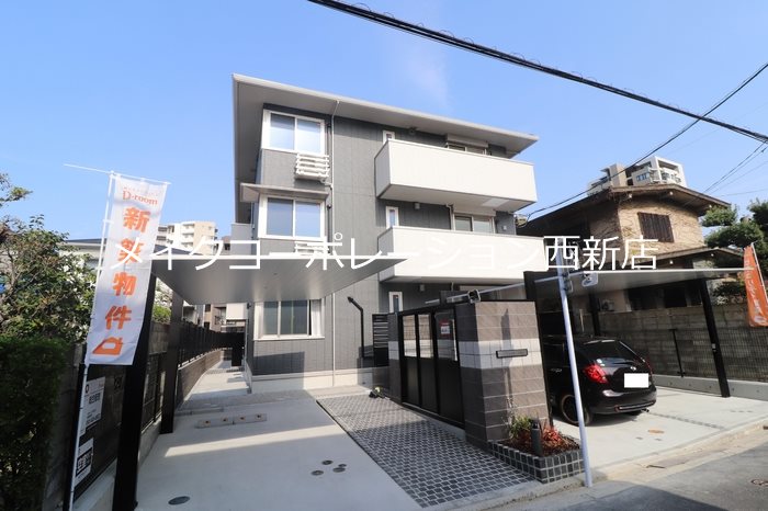 レイワパレス西新 外観