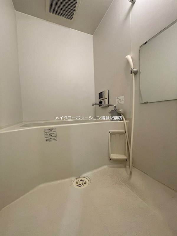 ※室内写真は同物件別部屋引用・現状優先です。 WillDo中洲 風呂画像