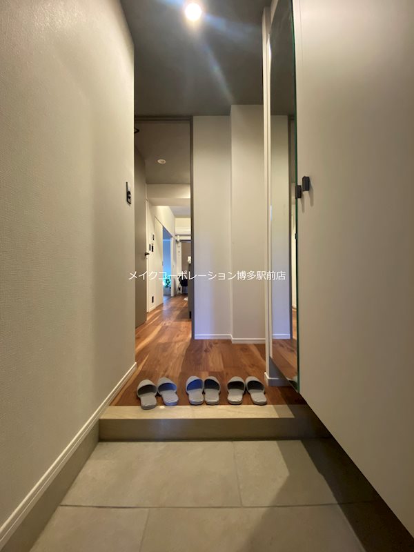 エスペランサ天神EAST 玄関