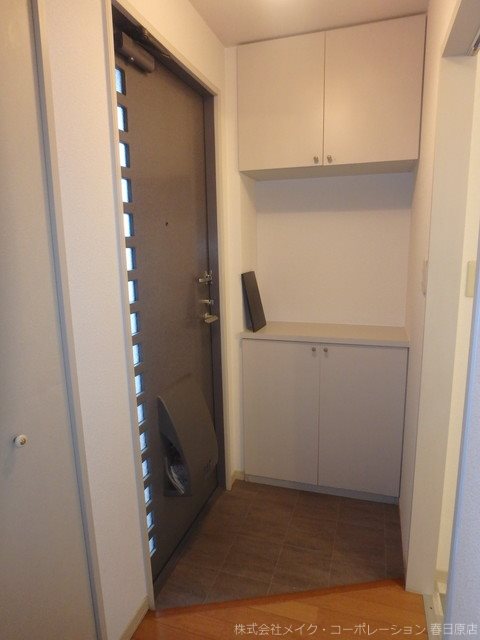 シャルムシェソワC棟 玄関