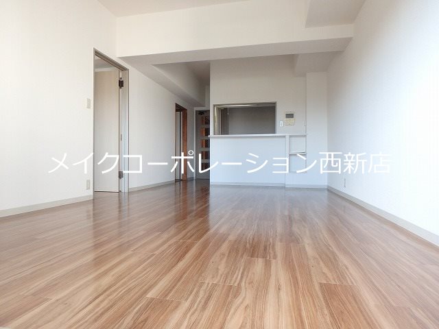 鳥飼中央ビル リビング