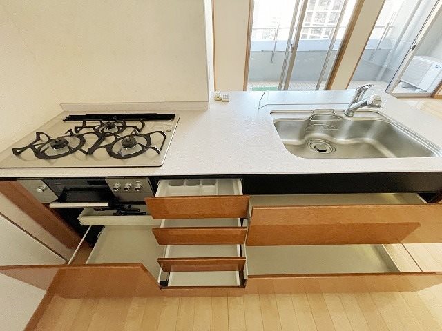 アクロス天神センタープラザ キッチン