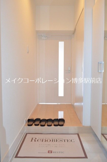 サンコーポタカキ 玄関