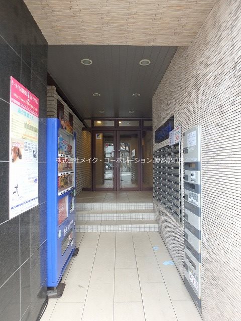 リファレンス吉塚 外観