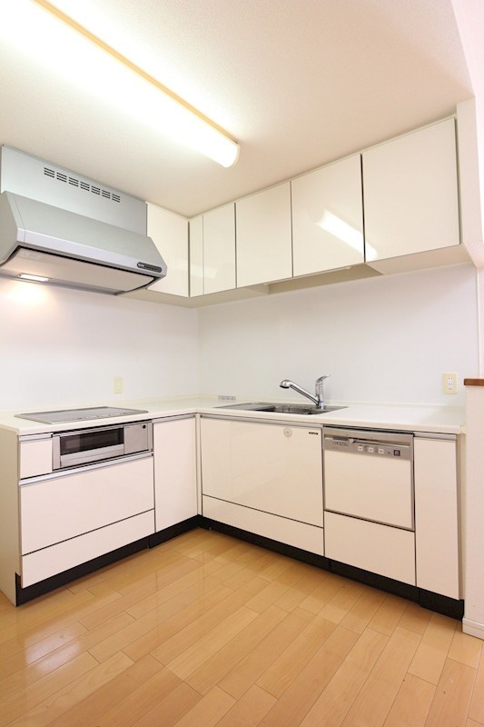 ウェルリバービュー天神 キッチン